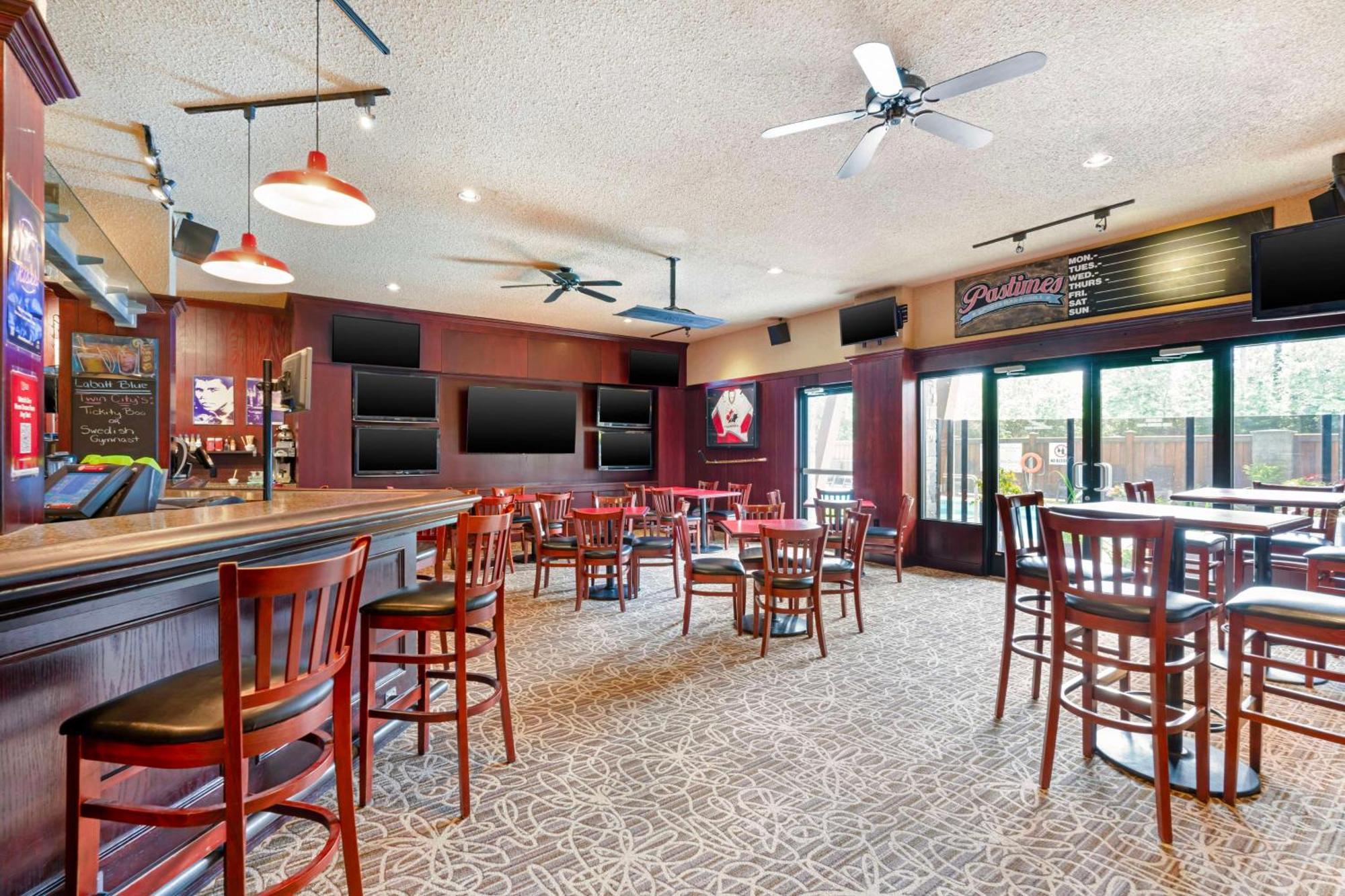 Best Western Plus Barclay Hotel Port Alberni Exteriör bild